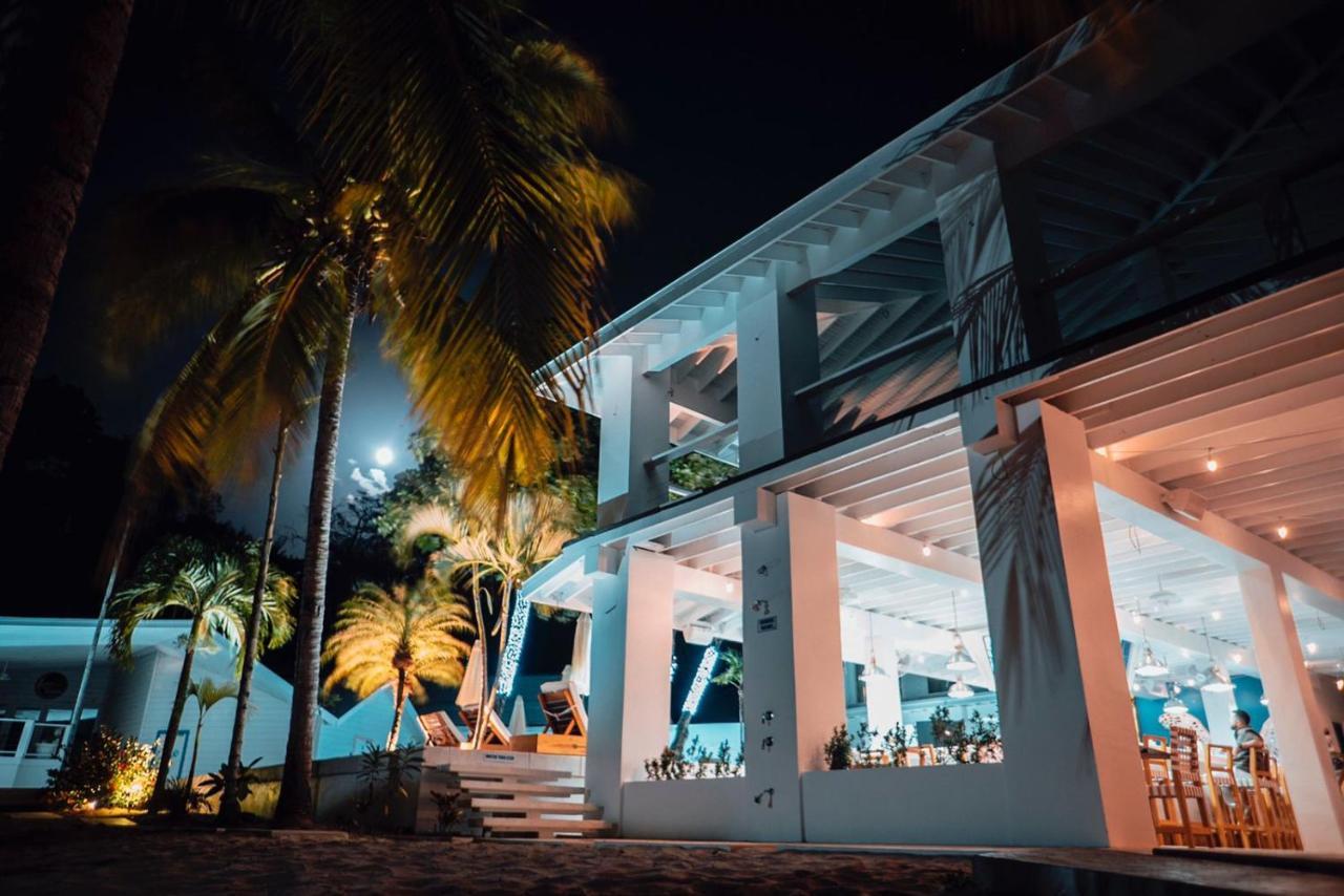 Luna Beach Luxury Boutique Beach Front Resort Jobs Bight Bagian luar foto
