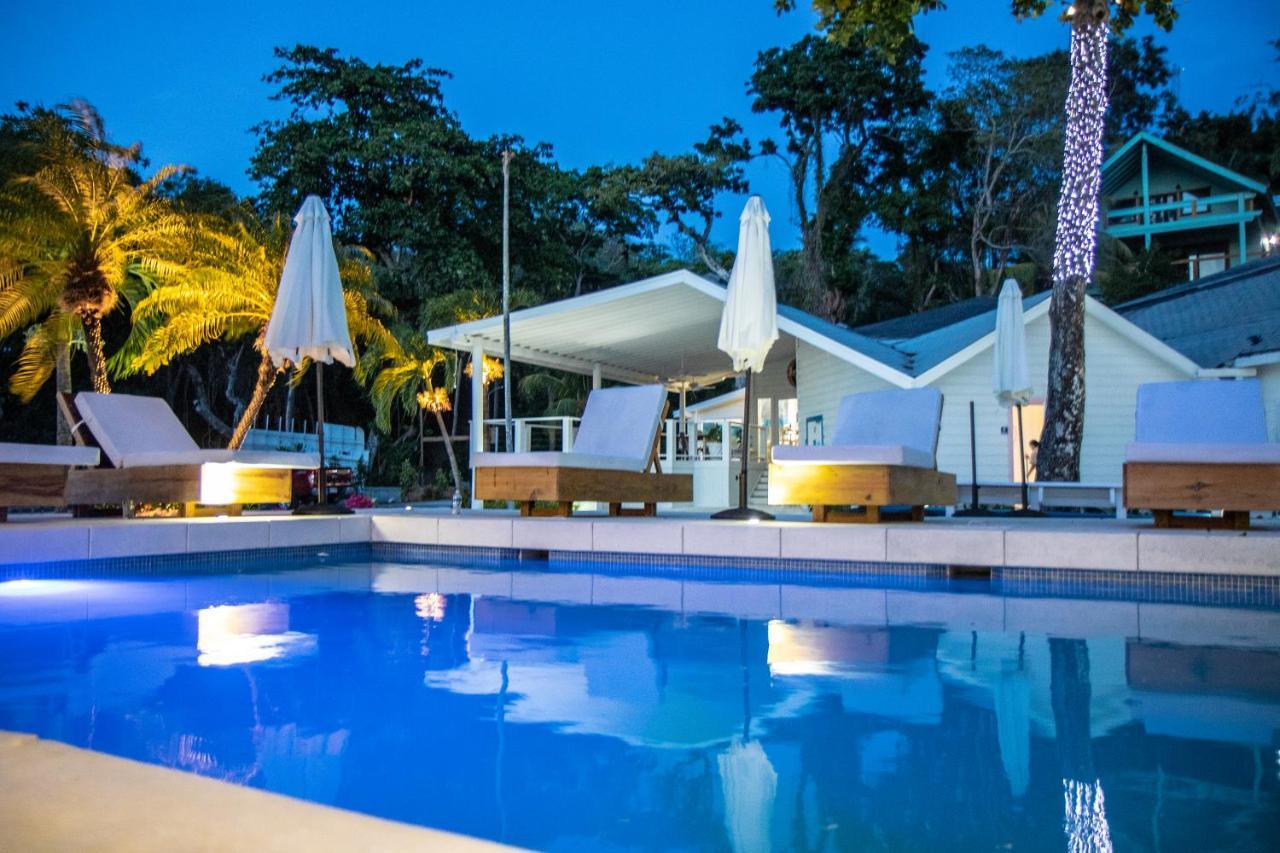 Luna Beach Luxury Boutique Beach Front Resort Jobs Bight Bagian luar foto