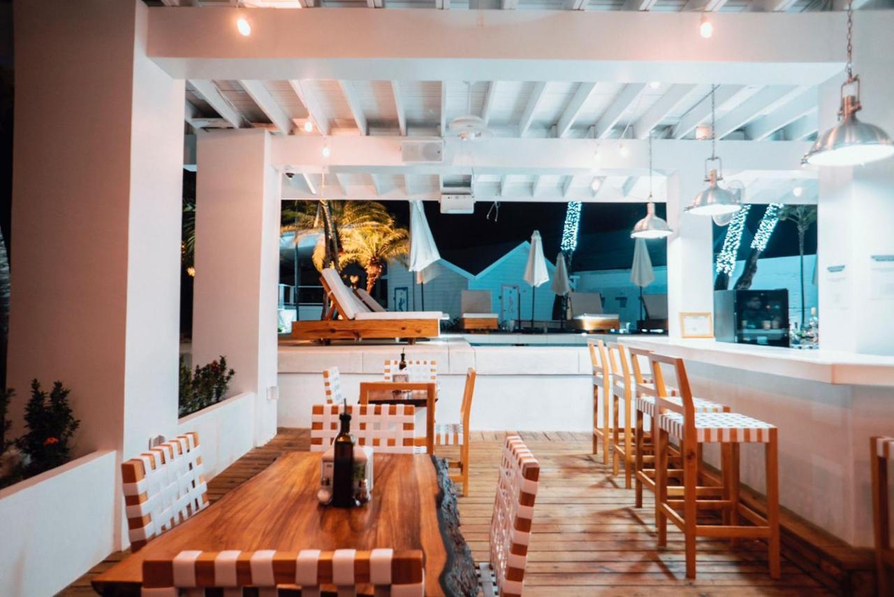 Luna Beach Luxury Boutique Beach Front Resort Jobs Bight Bagian luar foto