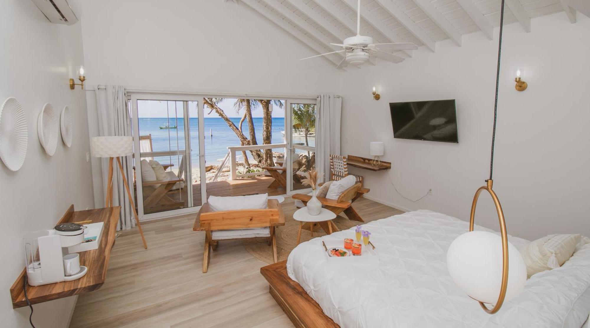 Luna Beach Luxury Boutique Beach Front Resort Jobs Bight Bagian luar foto