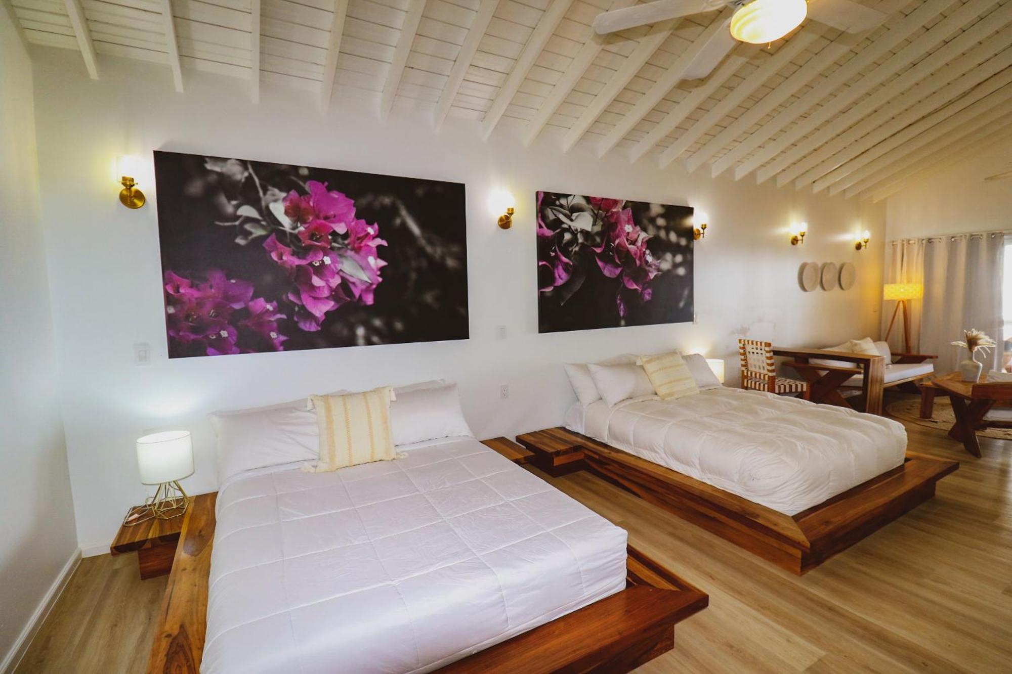 Luna Beach Luxury Boutique Beach Front Resort Jobs Bight Bagian luar foto