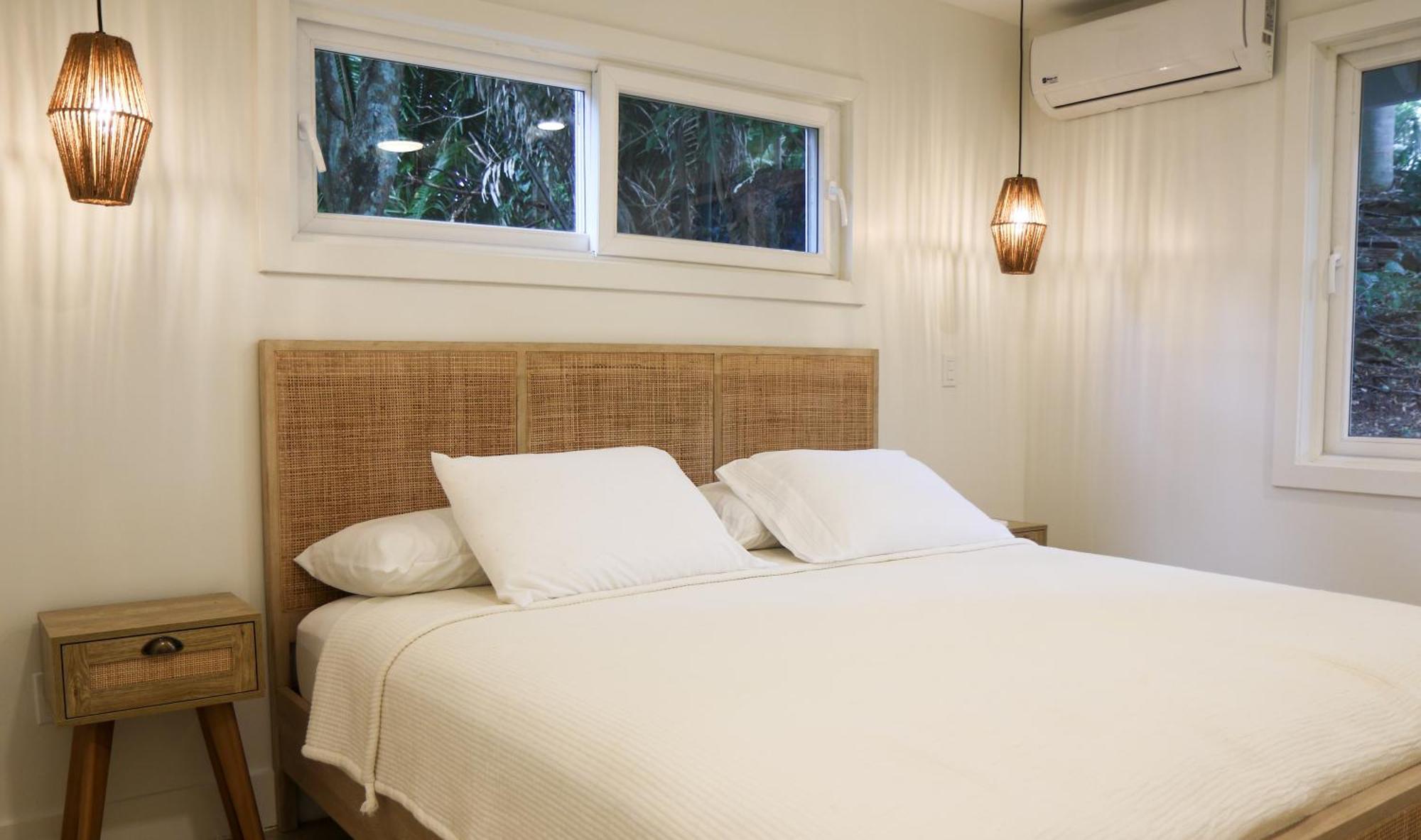 Luna Beach Luxury Boutique Beach Front Resort Jobs Bight Bagian luar foto